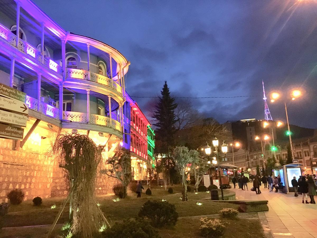 דירה In Old Orbeliani Square טביליסי